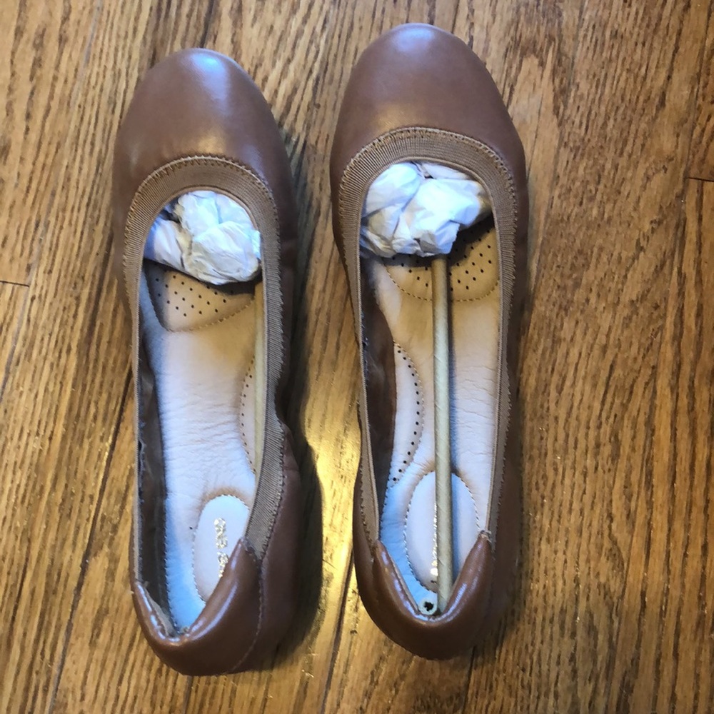 Leather flats